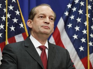 Menteri Tenaga Kerja AS Alexander Acosta Mundur