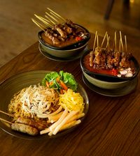 Makan Siang Bersama, Jokowi-Prabowo Nikmati Sate Ayam dan Sate Kambing 