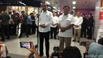 Suasana Pertemuan Jokowi dan Prabowo di Stasiun MRT Lebak Bulus