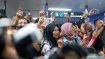 Hormat, Salam Komando dan Pelukan Jokowi-Prabowo