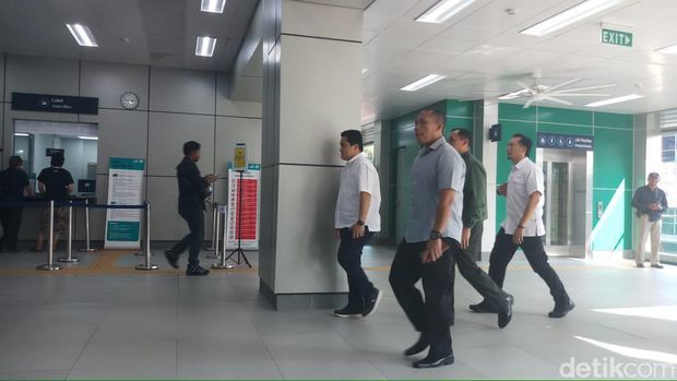 Pramono Ungkap Pertemuan Penting, Erick Tohir-Muzani Tampak di MRT Lebak Bulus