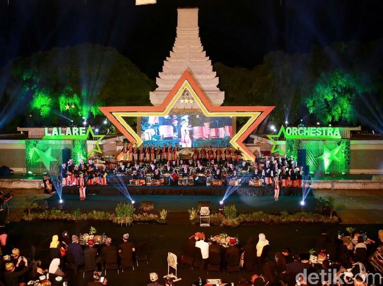 Ratusan Seniman Cilik Suguhkan Musik Etnik Moderen yang Apik Ratusan Seniman Cilik Suguhkan Musik Etnik Moderen yang Apik