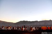 Eksotika Bromo Menyihir Wisatawan