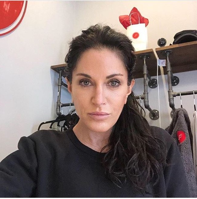 Jodi yang berusia 58 tahun ini merupakan pemilik gym, mengelola Jodifit yakni sebuah studio kebugaran di Connecticut, AS tak pernah merasa begitu percaya diri. Namun, kini ia ingin menginspirasi untuk mengikuti impian mereka. Foto: Instagram