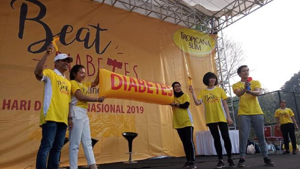 Beat Diabetes 2019 Bersama Darius Sinathrya