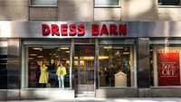 Peritel pakaian wanita, Dressbarn berencana gulung tikar seluruh tokonya untuk fokus ke merek yang lebih menguntungkan. Istimewa/Business Insider.
