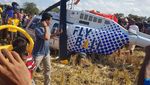 Potret Helikopter Jatuh Angkut 3 Orang Bule di Lombok