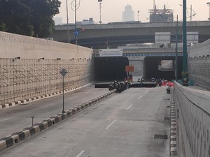 Viral Jeep Finish Lari Maraton, Berawal dari Tabrak Wanita
