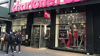 Pengecer pakaian remaja Charlotte Russe melikuidasi dan menutup semua tokonya, setelah mengajukan perlindungan kebangkrutan pada Februari. Istimewa/Business Insider.