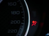 Sudah Tahu Belum Arti Simbol di Dashboard Mobil?