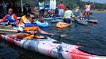Aksi Ridwan Kamil Naik Kayak di Waduk Jatiluhur