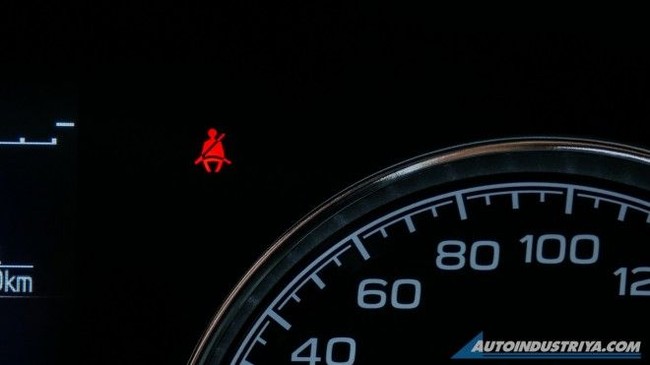 Sudah Tahu Belum Arti Simbol di Dashboard Mobil?
