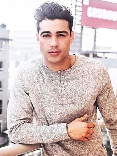Selebgram Ray Diaz Ditangkap Karena Kasus Pelecehan Seks Selebgram Ray Diaz Ditangkap Karena Kasus Pelecehan Seks