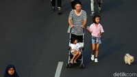Car free day yang digelar setiap Minggu ini memang selalu ramai oleh beragam aktivitas warga.