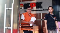 David Manibui kembali diperiksa sebagai tersangka dalam kasus korupsi proyek Jalan Kemiri-Depapre di Kabupaten Jayapura, Papua, pada APBD-P Tahun Anggaran 2015.