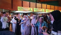 Para calhaj juga mendapat pengarahan cara lempar jumroh.