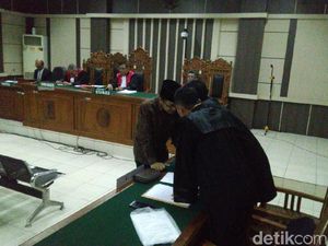 Taufik Kurniawan Pikir-pikir Sebelum Ajukan Banding