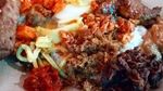 Pagi Ini Tambah Energi dengan Sarapan Nasi Langgi Berlauk Komplet