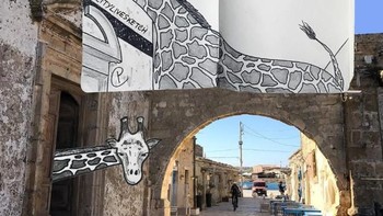 Adalah Pietro Cataudella yang membuat karya-karya keren ini. Foto: instagram.com/citylivesketch/