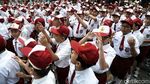 Hari Pertama Sekolah, Si Merah Putih Ceria Banget