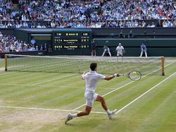 Melihat Manusia Terkaya Dunia Lengket dengan Kekasihnya