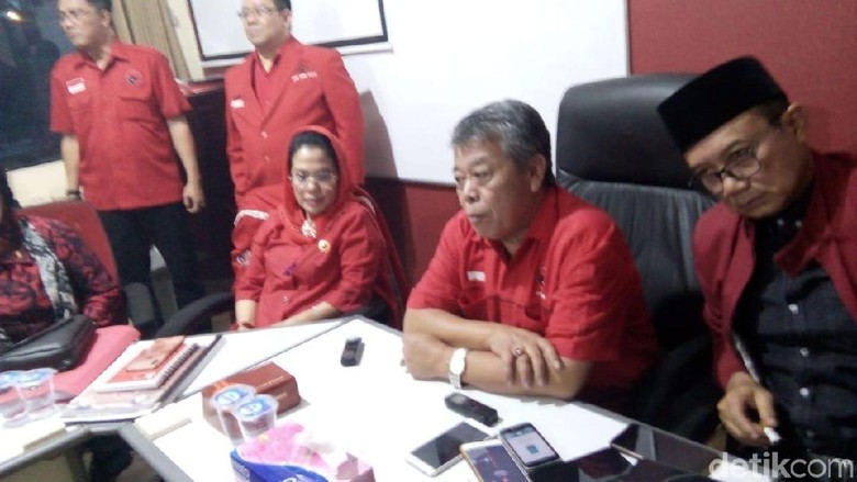 Polemik DPC PDIP yang Masih Deadlock akan Dibahas di Konfercab Lanjutan Polemik DPC PDIP yang Masih Deadlock akan Dibahas di Konfercab Lanjutan