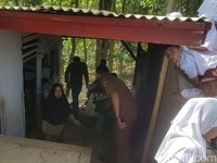 Nasib Guru Honorer Terus Menanti Diangkat Jadi PNS