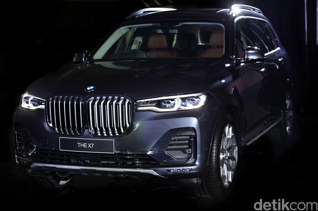 Berita Populer: Toyota Rush Ditarik, Mobil Presiden BMW