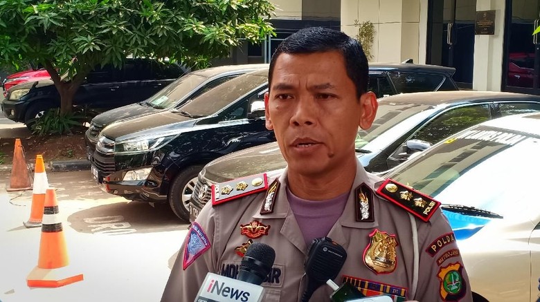 Polisi Tak Tahan Sopir Rubicon Penabrak Panitia Maraton, Ini Alasannya Polisi Tak Tahan Sopir Rubicon Penabrak Panitia Maraton, Ini Alasannya