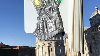 Jentikan jari Thanos. Foto: instagram.com/citylivesketch/