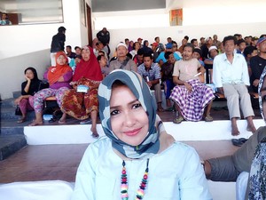 Dituduh Edit Foto Kelewat Cantik, Evi Siapkan 40 Halaman Jawaban di MK