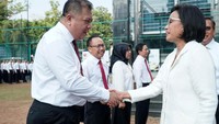 Saya berharap insan pajak tidak bicara lagi tentang apakah anda cinta Indonesia, tapi apakah anda bisa membuktikan kecintaan anda kepada ibu pertiwi dengan kinerja yang baik dan profesionalisme yang bisa dibanggakan, katanya. Istimewa/Dok. Ditjen Pajak.