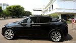 Mobil Listrik Tesla Antar Bamsoet ke Istana