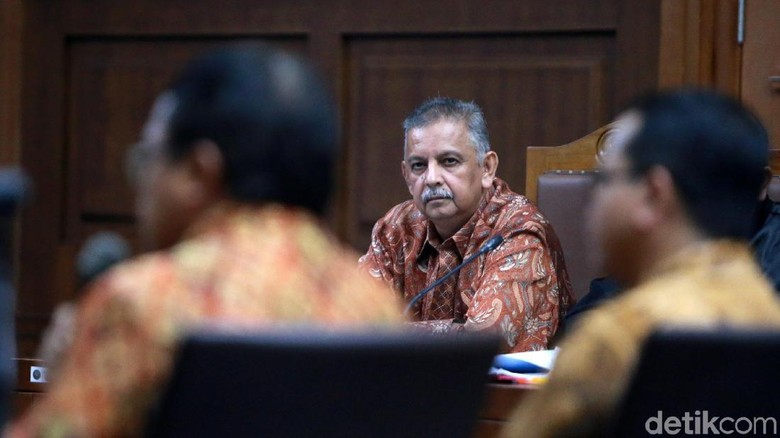 Sofyan Basir Revisi BAP soal Eni Saragih Cari Dana untuk Partai Sofyan Basir Revisi BAP soal Eni Saragih Cari Dana untuk Partai