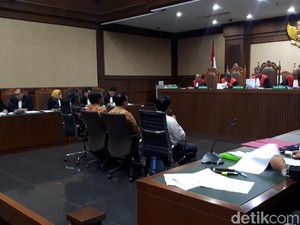 Jaksa Cecar Saksi Soal Pertemuan Sofyan Basir dengan Eni-Kotjo