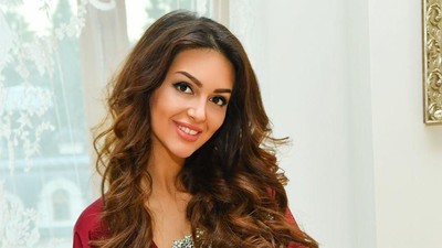 Foto Mesra Miss Moscow & Eks Raja Malaysia yang Lagi-lagi Diisukan Cerai