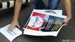 Aksi Teatrikal Terkait Kasus Novel Baswedan di Mabes Polri