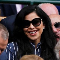 Kala itu, Lauren juga masih sah menjadi istri dari Patrick Whitesell, seorang agensi artis Hollywood. Jeff mengenal Lauren dari Patrick yang merupakan teman baiknya. Kini Lauren dan Patrick juga sudah resmi bercerai.  Foto: Reuters