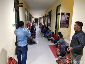 51 Penjudi Ayam Ditangkap di Sulteng