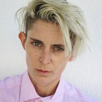 Nats Getty lahir dengan nama Natalia Williams. Wanita 26 tahun itu datang dari keluarga tajir melintir. Ia adala putri dari raja minyak pemilik perusahaan Getty Oil dan keponakan dari pemilik perusahaan foto Getty Images.  Foto: Instagram