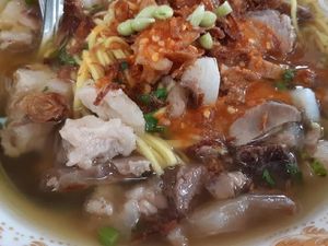 Hangatkan Pagi dengan Mie Kocok Bandung dan Medan yang Gurih Mantap