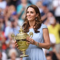 Jika dijumlahkan, gaya Kate Middleton di Wimbledon 2019 bernilai Rp 355 juta. (Foto: Getty Images)