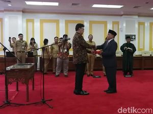 Mendagri Lantik Sekda Kaltim Setelah 8 Bulan Tak Kunjung Dilantik Gubernur