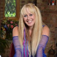 Wanita 50 Tahun Mengaku Jadi Awet Muda karena Bisa Lihat Peri