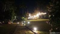 Suasana malam di MesaStila. Ada beberapa spot instagramable di sana (Ahmad Masaul Khoiri/detikcom)