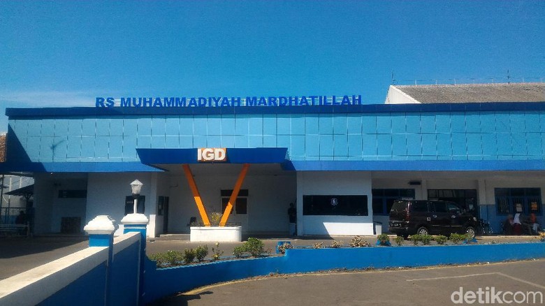 1 Korban Tabrakan Elf vs Avanza di Pemalang Masih Kritis di RS 1 Korban Tabrakan Elf vs Avanza di Pemalang Masih Kritis di RS