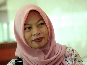 DPR Gelar Paripurna Pengesahan Amnesti Jokowi untuk Baiq Nuril