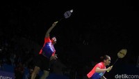 Kedua pasangan tersebut sebelumnya baru satu kali bertemu, tepatnya di All England 2019. Saat itu, Praveen/Melati menang dua gim langsung 21-11, 21-17.
