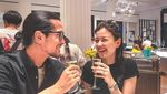 Menanti Anak Pertama, Kimberly Ryder dan Edward Akbar Semakin Mesra Saat Makan berdua