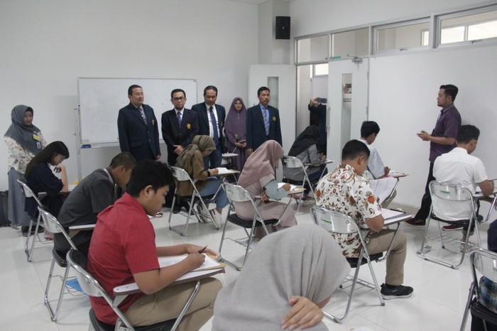 Sebanyak 13.073 calon mahasiswa mengikuti seleksi jalur mandiri di Universitas Brawijaya. 7.371 calon mahasiswa di antaranya memilih Saintek.